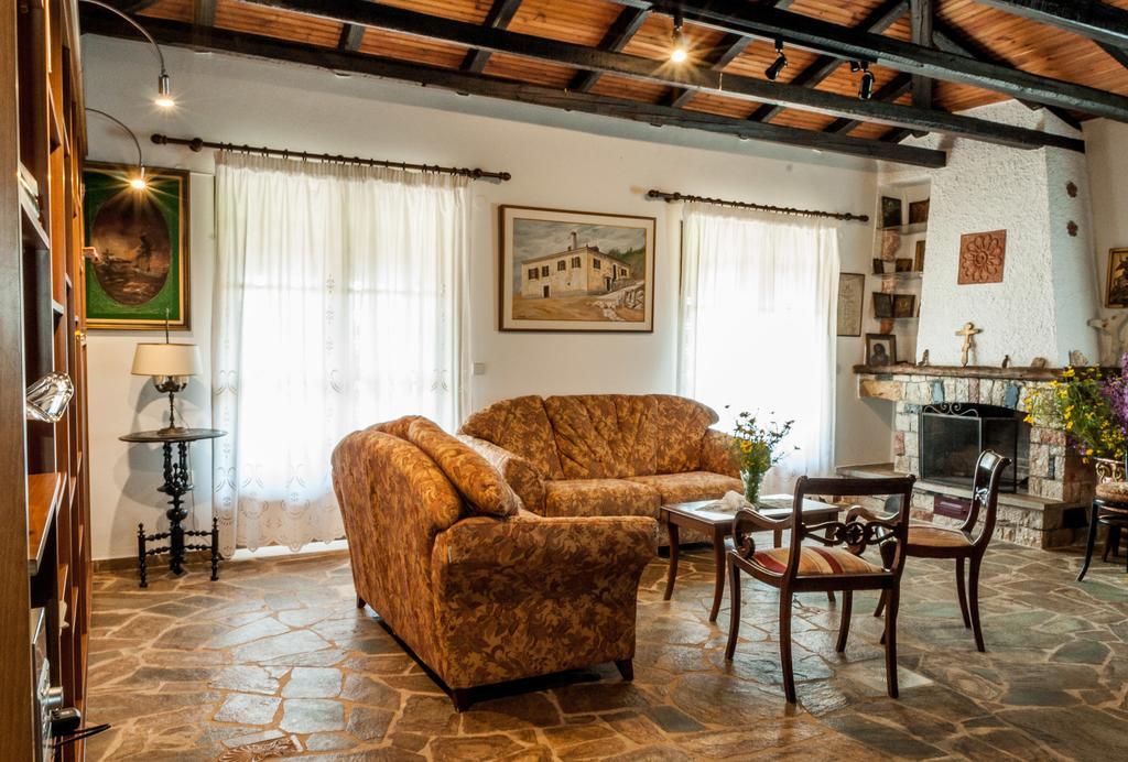 Pontinos Villa Míloi Oda fotoğraf